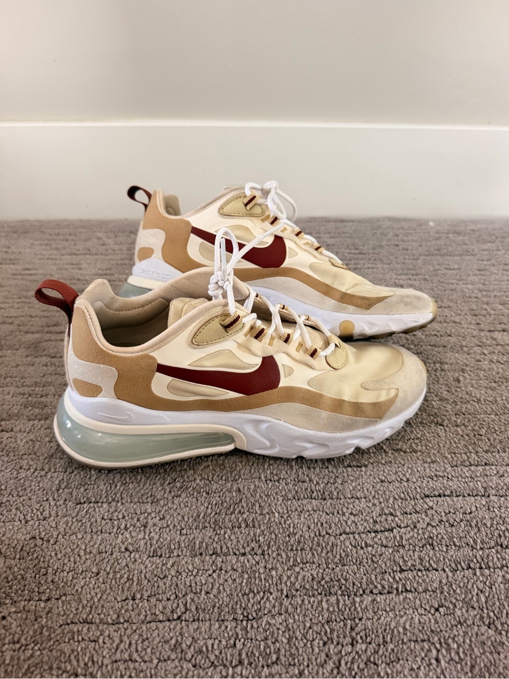 Nike Air Max 270 React in Equestrian